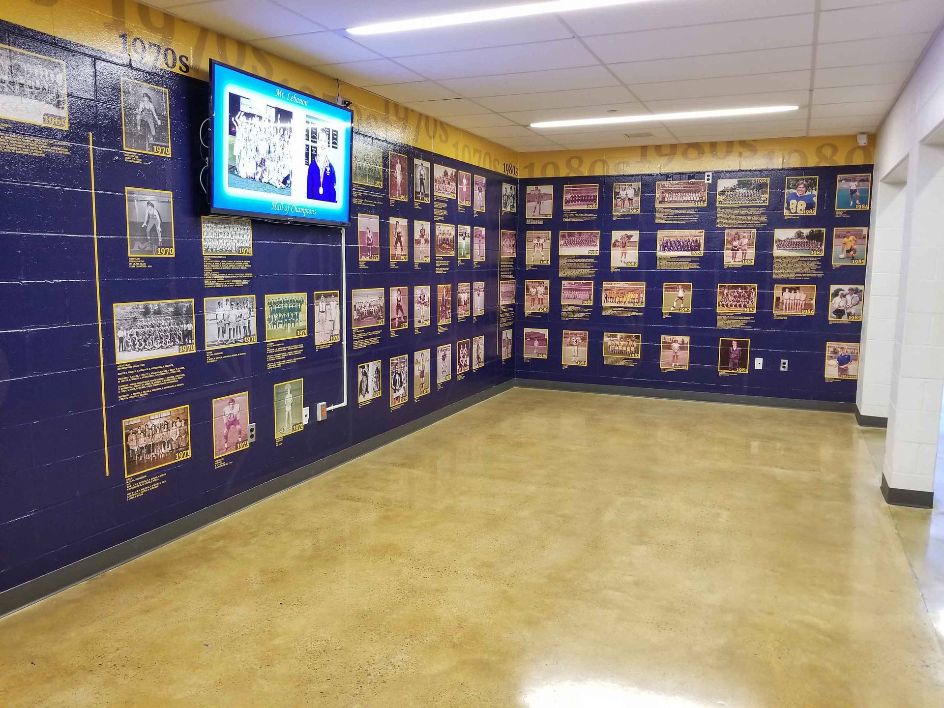 Transformation showcasing: Eye-catching displays that dominate sight lines